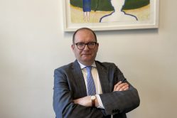 En wat als het rechtvaardigheidsgevoel van politici uitdijt?