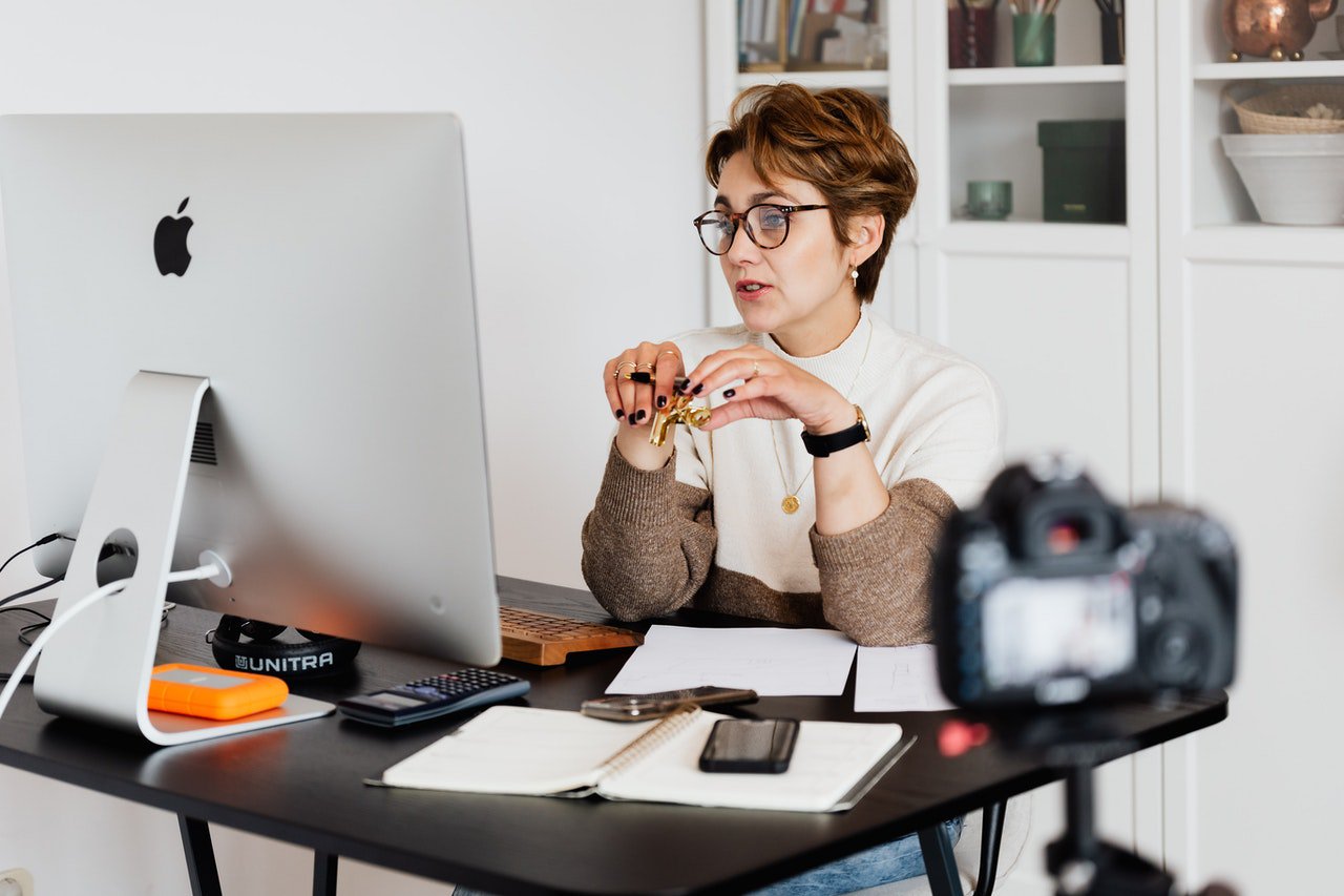 Afstand is niet afstandelijk: startersgids voor succesvolle onlinegesprekken