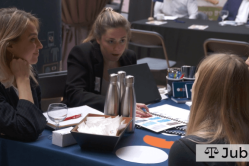 RC Job Fair 2022: Brusselse studenten op zoek naar een eerste job of stage cover