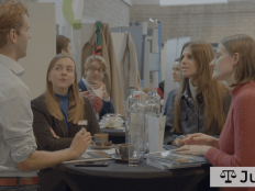 Leuvense rechtenstudenten ontdekken carrièremogelijkheden op jobbeurs cover