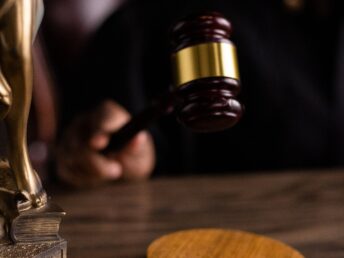VLABEL teruggefloten: symmetrische uitbreng uit gemeenschappelijk vermogen gevolgd door schenking is geen fiscaal misbruik cover