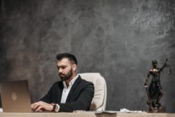 Uw kantoor als sterk merk: personal branding in de juridische sector cover