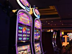 Casino (Cassatie) Royale: over informaticabedrog via ‘gokterminals’ cover