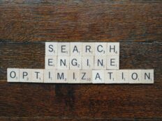Advocaten opgelet: hoe vinden cliënten uw site terug in het Google-woud? SEO! cover
