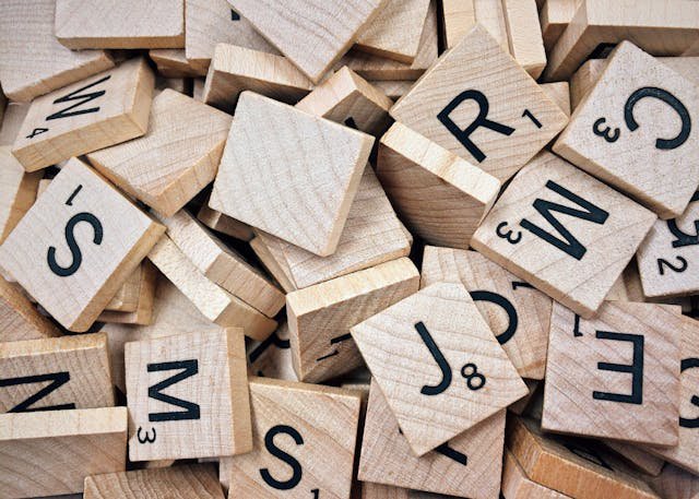 Écrire en langage clair sans infantiliser le lecteur, c’est possible cover