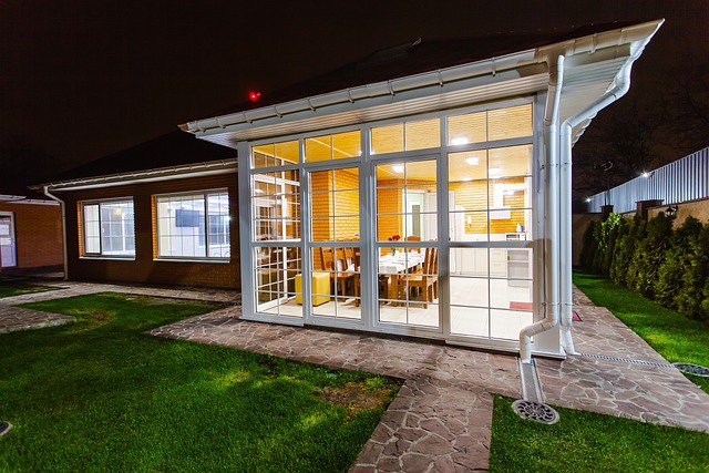 Een aanbouw aan je huis: hoe zit het stedenbouwkundig? cover