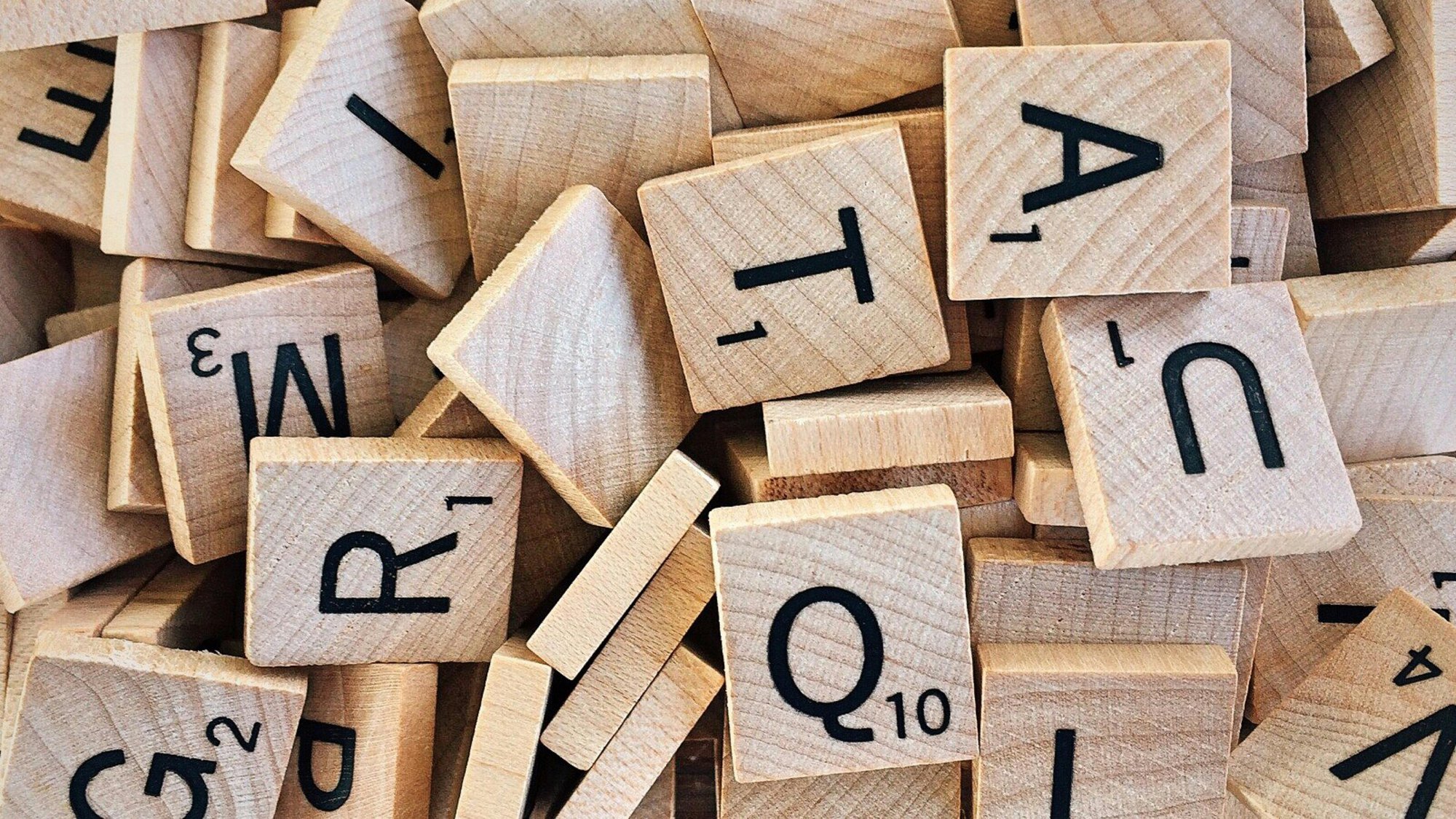 Klare taal: schrijf korte zinnen. Maar hoe kort moeten je zinnen dan wel zijn? cover