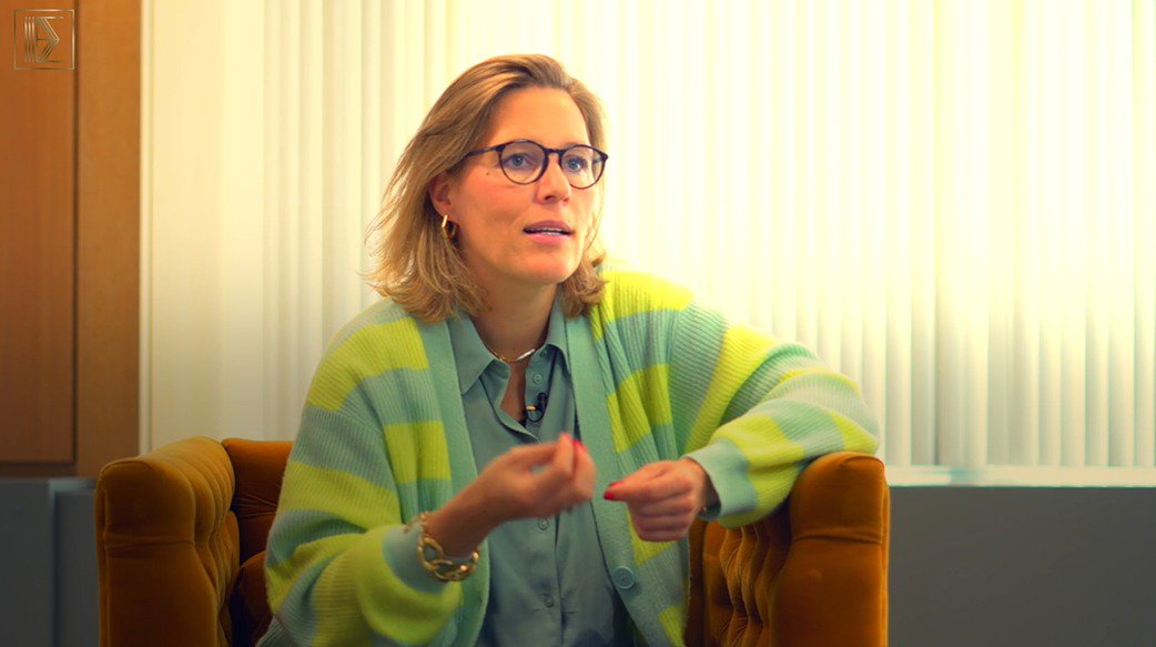 De nationale drugscommissaris en de advocatuur, een gesprek met Ine Van Wymersch cover