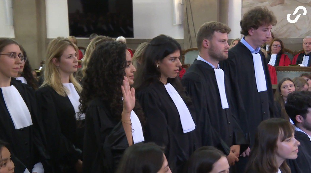 La prestation de serment des avocats-stagiaires de Bruxelles (NL) et Louvain du 1 septembre 2025 cover