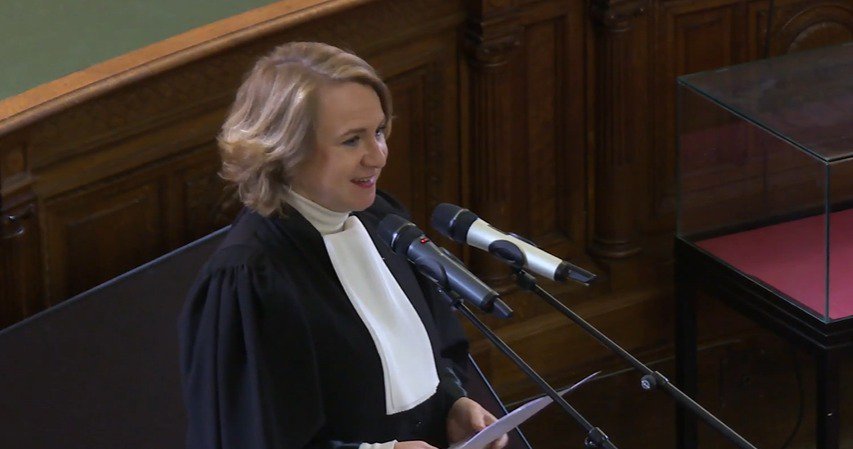 Maître Marie Dupont, bâtonnier Bruxelles (FR) accueille les stagiaires cover