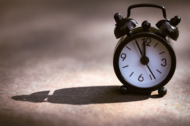 Het is vijf voor twaalf voor de Belgische Justitie cover