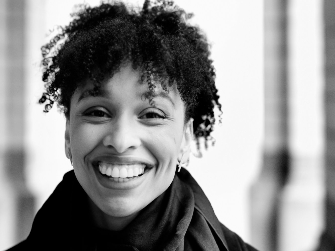 Esohe Weyden: jurist met het hart van een poëet cover